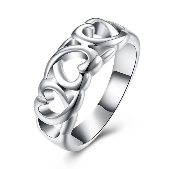 Sterling Silver Heart Ring - Picture 1 of 3